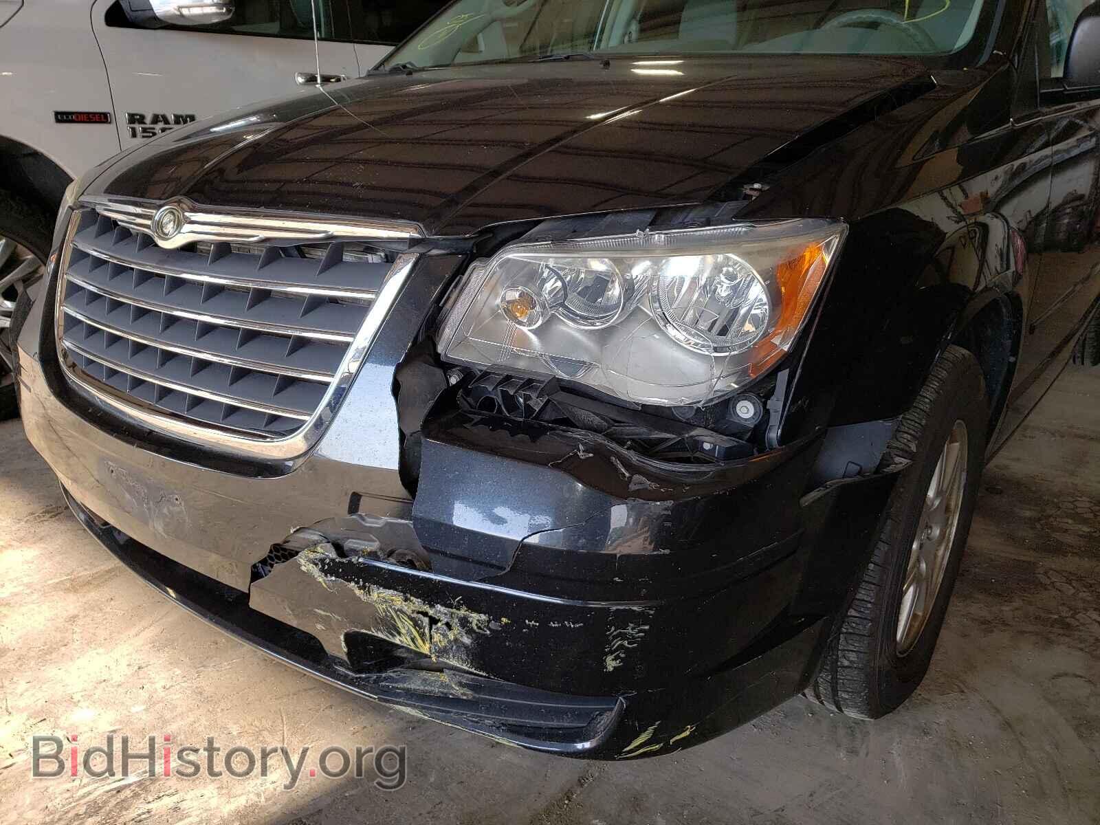 2010 CHRYSLER MINIVAN - VIN: 2A4RR2D1XAR361278 - Photo 9
