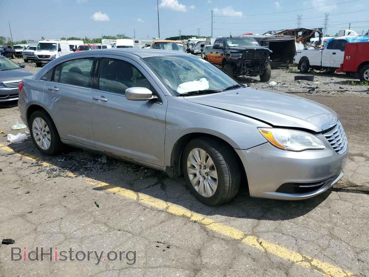 2013 CHRYSLER 200 - VIN: 1C3CCBAB5DN624132 - Фото 4