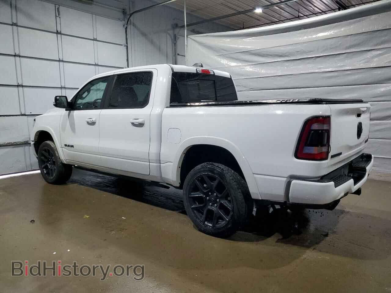 2020 RAM 1500 - VIN: 1C6SRFJTXLN231075 - Фото 2
