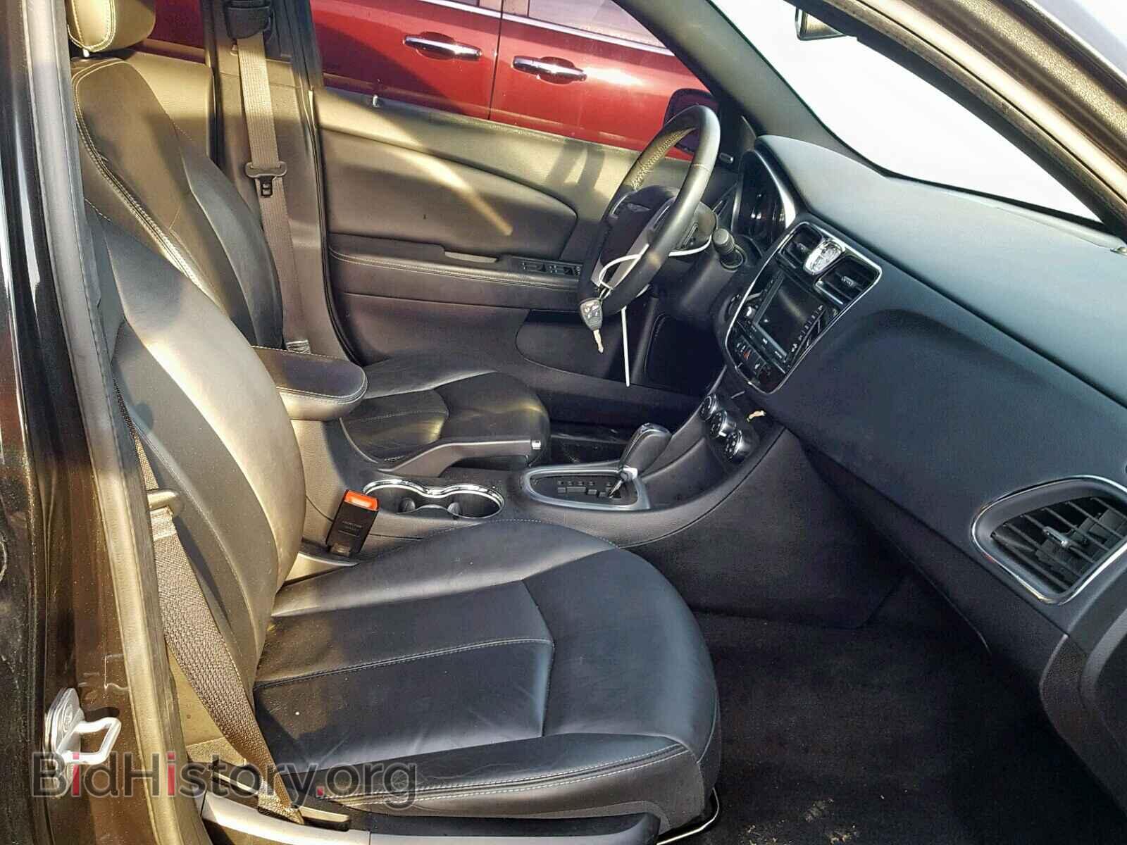 2011 CHRYSLER 200 - VIN: 1C3BC2FG5BN517983 - Фото 5