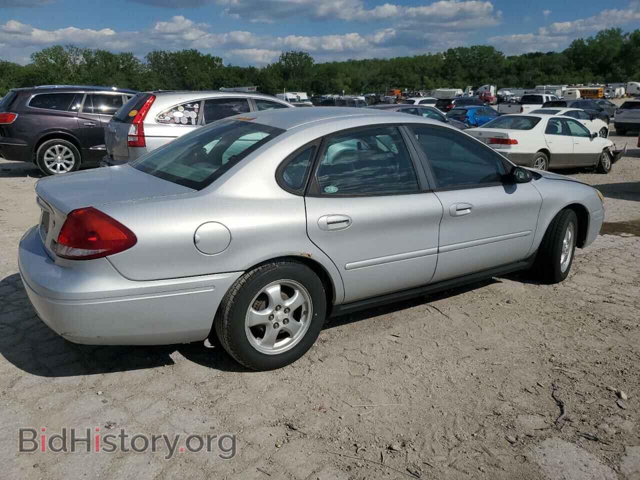 2005 FORD TAURUS - VIN: 1FAFP53235A126585 - Фото 3