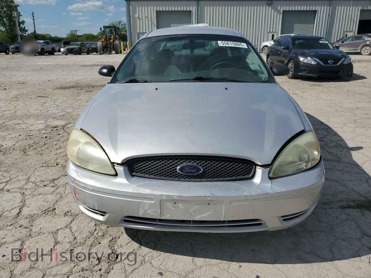 2005 FORD TAURUS - VIN: 1FAFP53235A126585 - Фото 5
