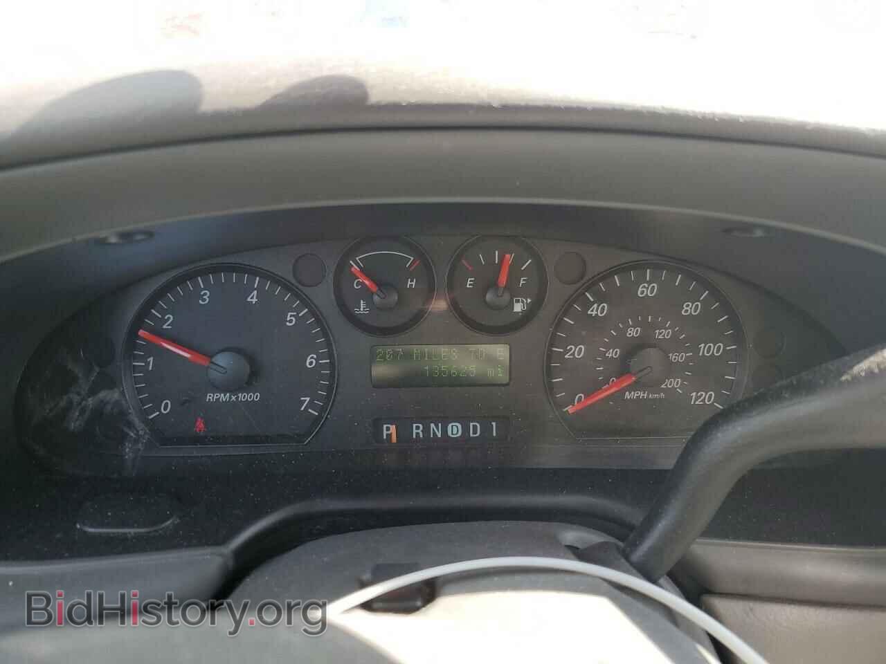 2005 FORD TAURUS - VIN: 1FAFP53235A126585 - Фото 9