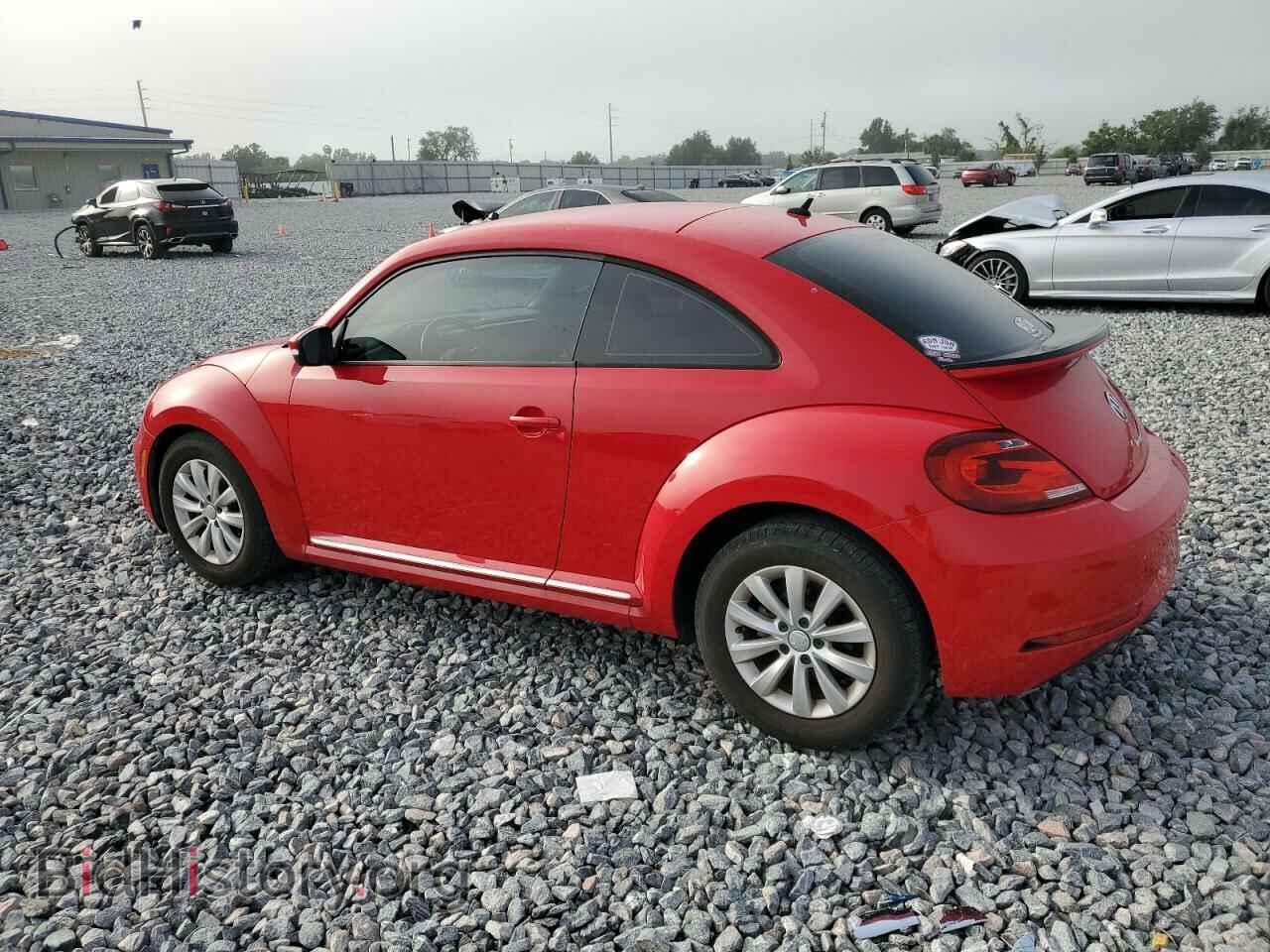 2019 VOLKSWAGEN BEETLE - VIN: 3VWFD7AT9KM710866 - Фото 2