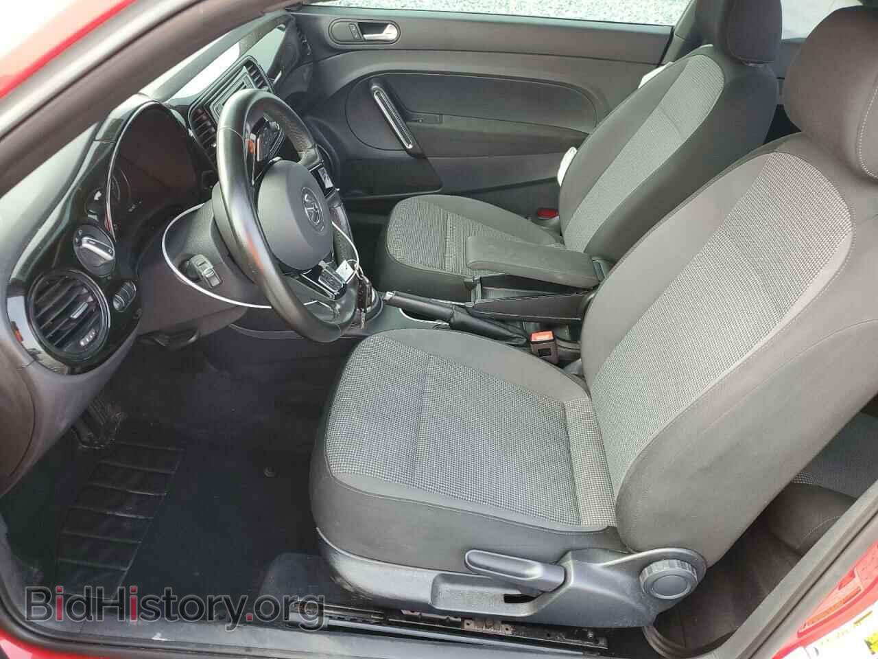 2019 VOLKSWAGEN BEETLE - VIN: 3VWFD7AT9KM710866 - Фото 7