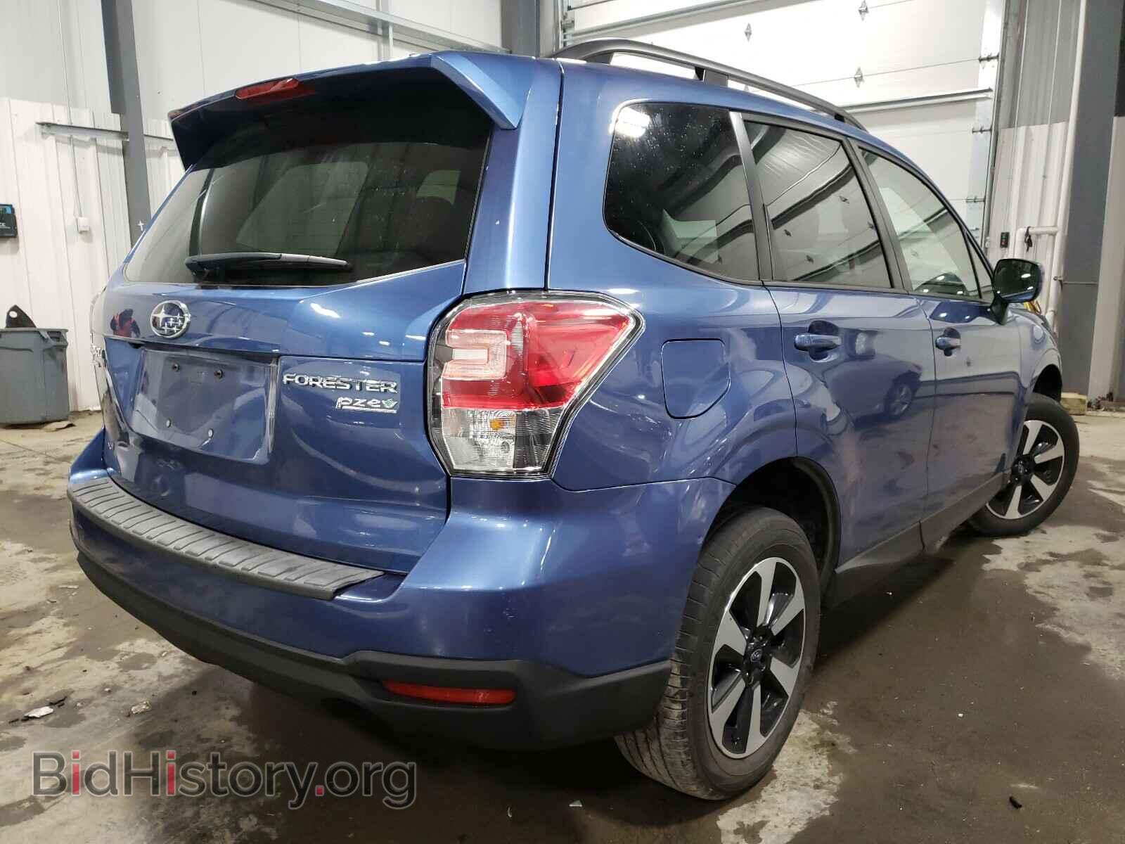 2017 SUBARU FORESTER - VIN: JF2SJAGC8HH480721 - Фото 4