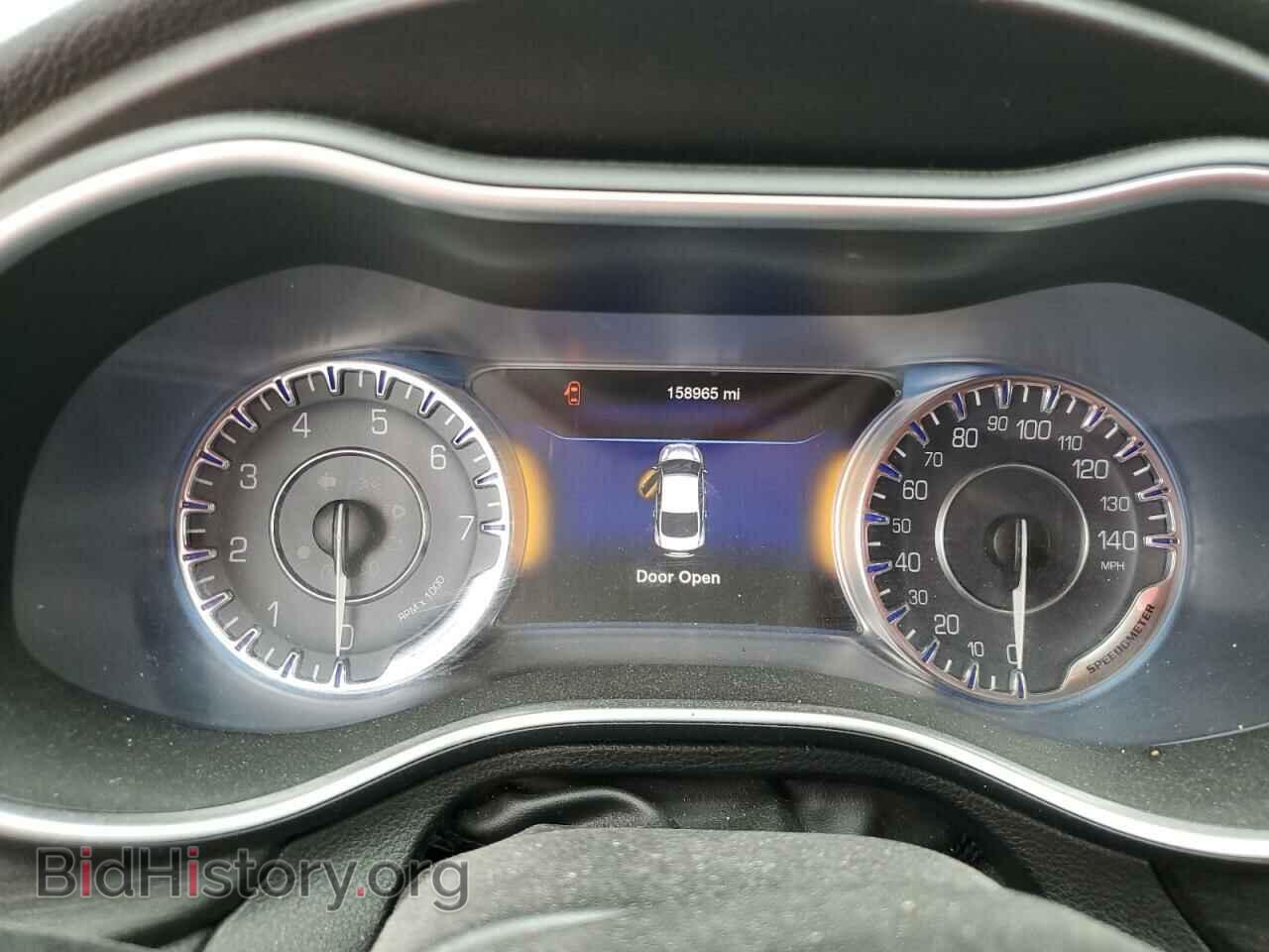 2015 CHRYSLER 200 - VIN: 1C3CCCAB1FN692419 - Фото 9
