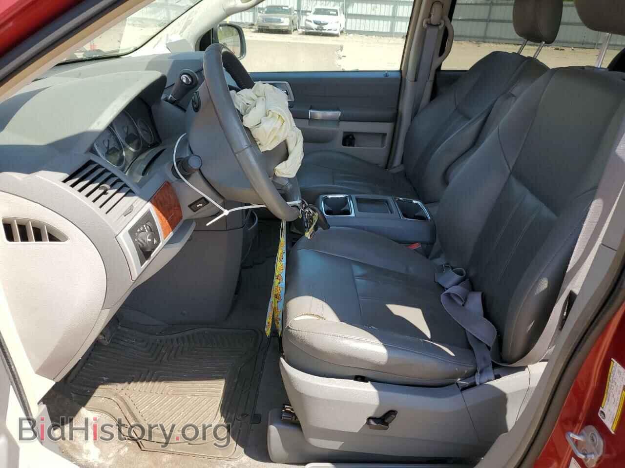 2008 CHRYSLER MINIVAN - VIN: 2A8HR54P38R844010 - Фото 7