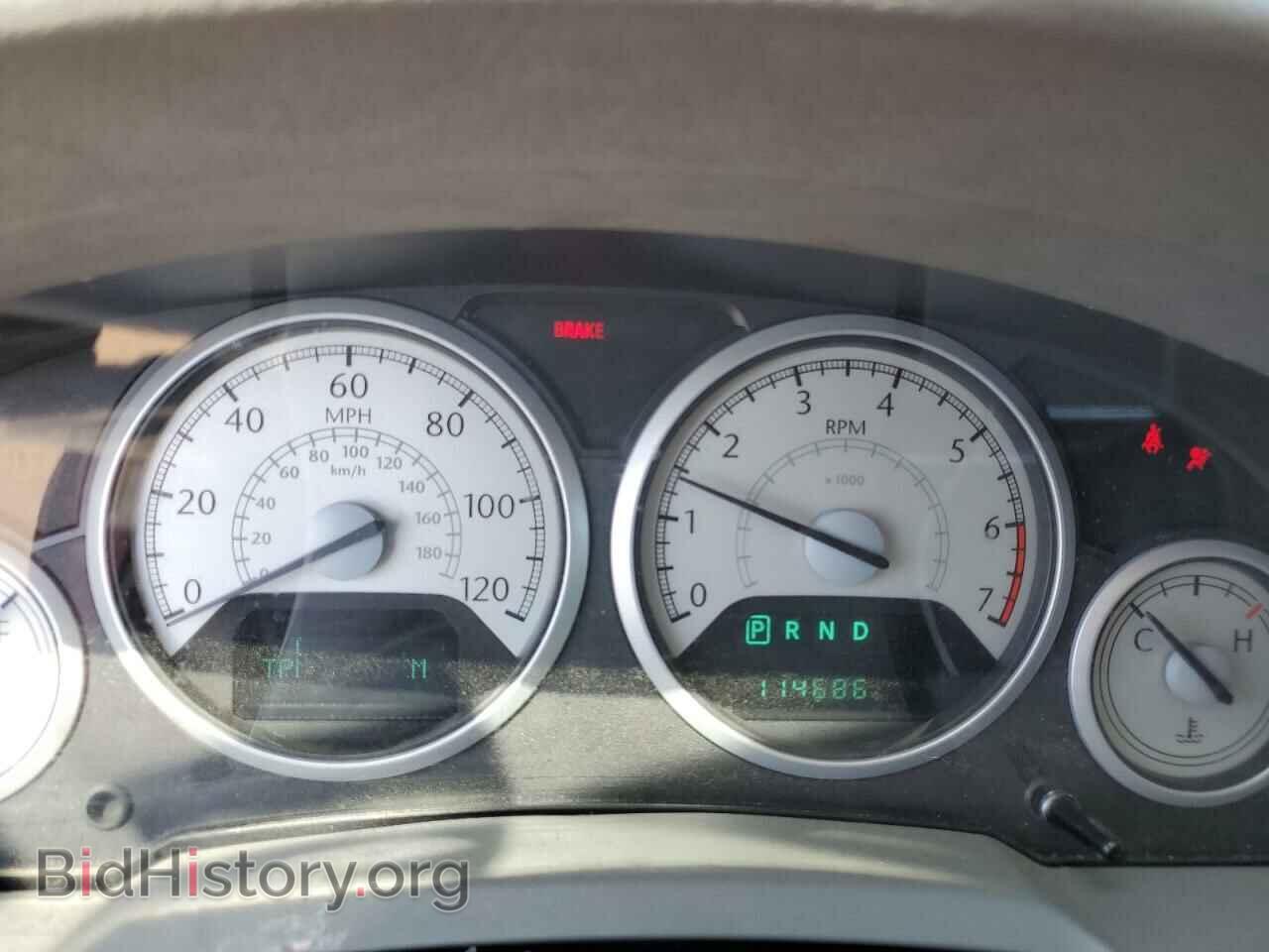 2008 CHRYSLER MINIVAN - VIN: 2A8HR54P38R844010 - Фото 9