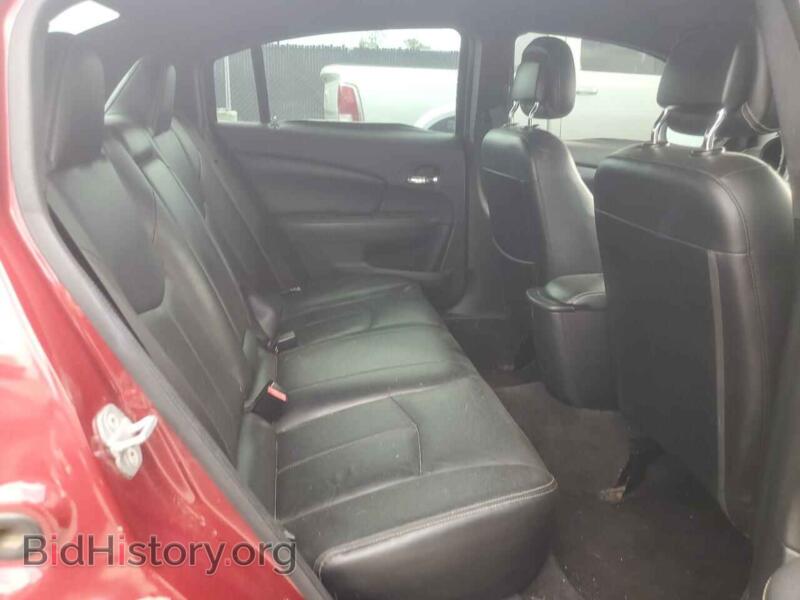 2012 Chrysler 200 (VIN 1C3CCBCB9CN208693) — фото 10 из 12