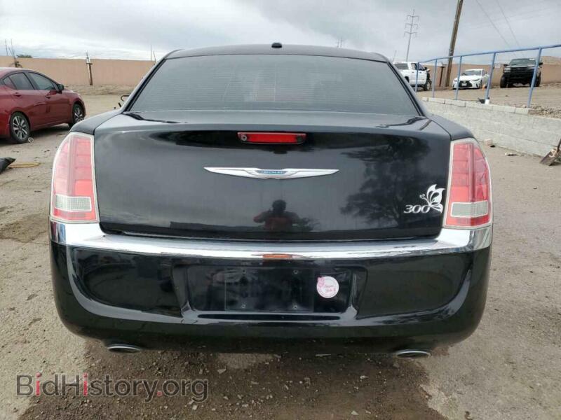 2014 Chrysler 300 (VIN 2C3CCAAG0EH380986) — фото 6 из 14