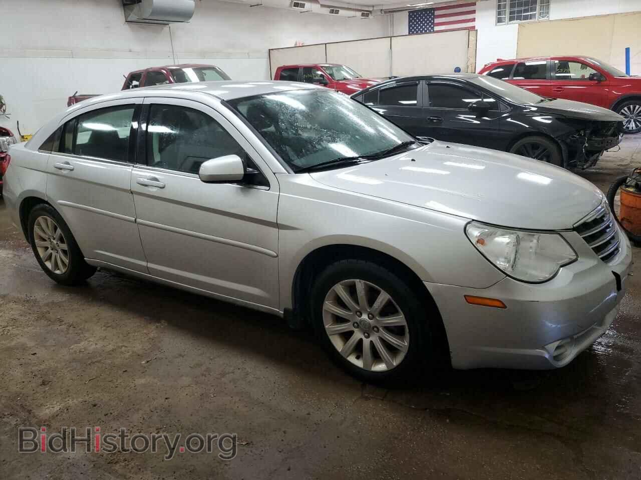 2010 CHRYSLER SEBRING - VIN: 1C3CC5FB2AN161128 - Фото 4