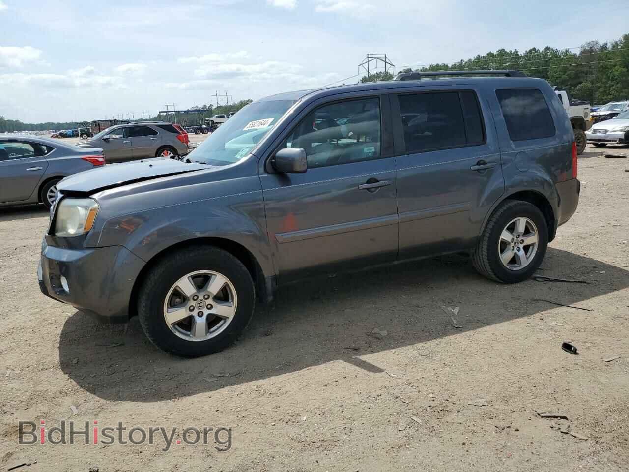 Photo 5FNYF3H65BB056063 - HONDA PILOT 2011