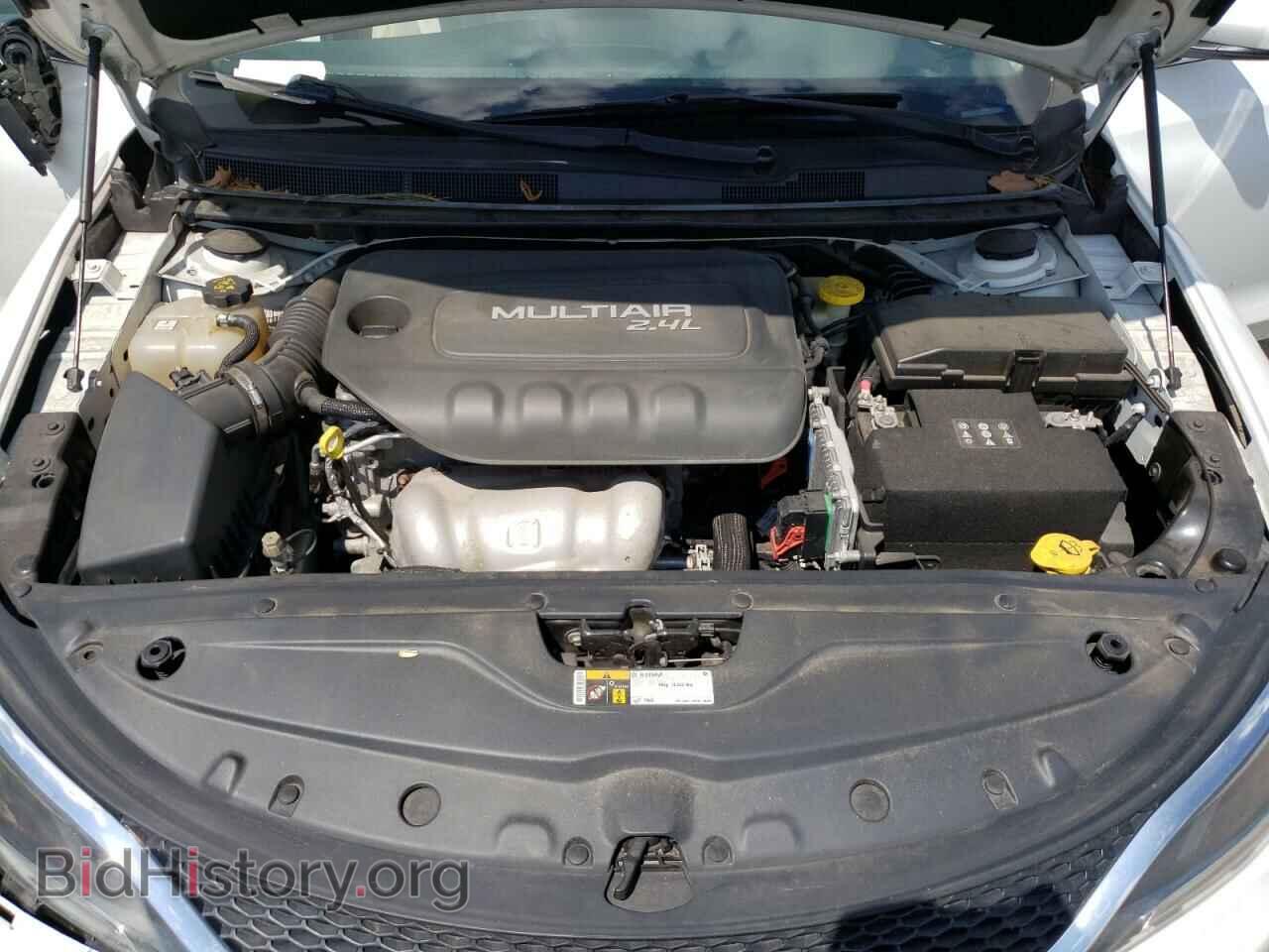 2015 CHRYSLER 200 - VIN: 1C3CCCAB2FN680649 - Фото 11