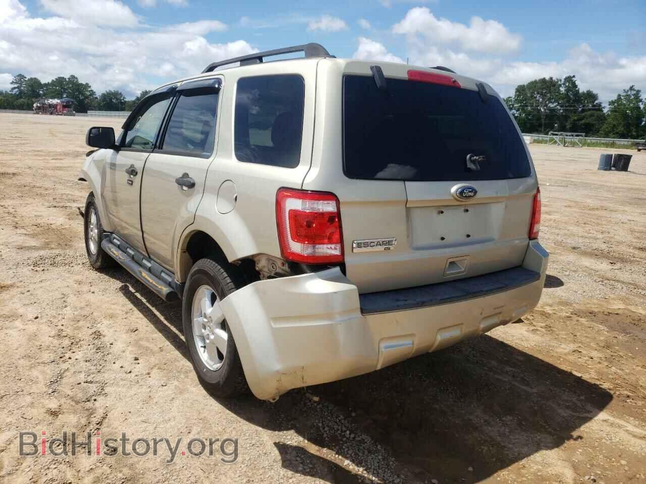 2010 FORD ESCAPE - VIN: 1FMCU0D76AKD16755 - Фото 3