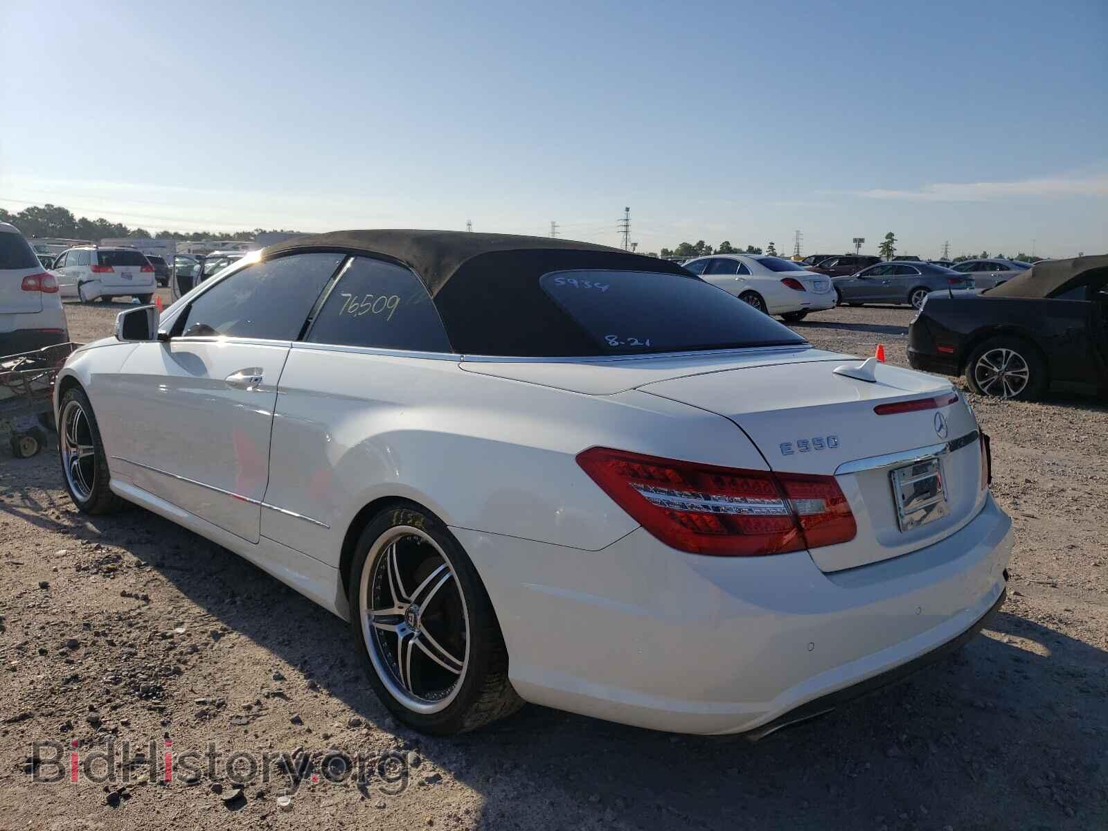 2011 MERCEDES-BENZ E-CLASS - VIN: WDDKK7CF6BF075934 - Фото 3
