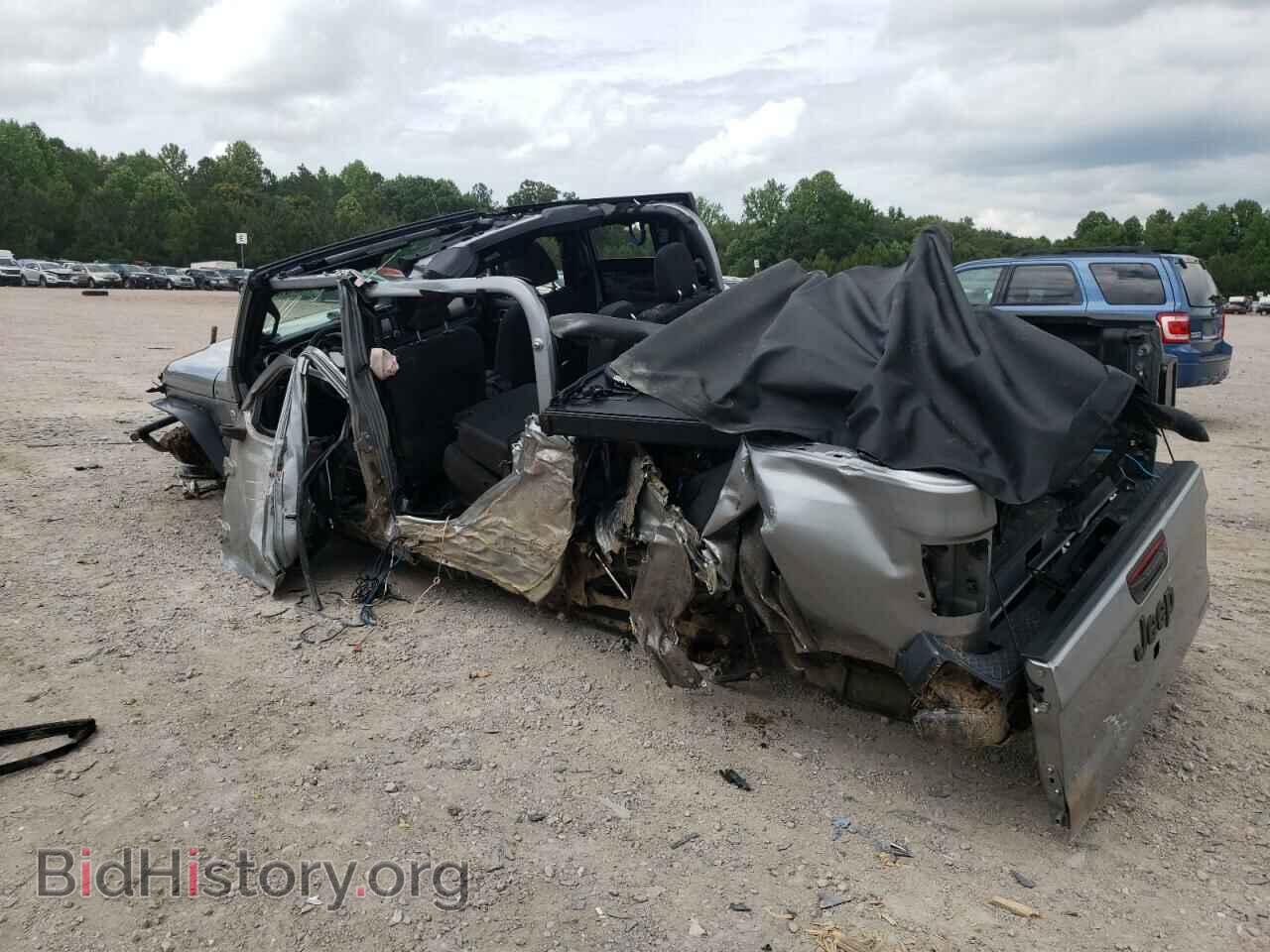 2021 JEEP GLADIATOR - VIN: 1C6HJTAG3ML569997 - Photo 2