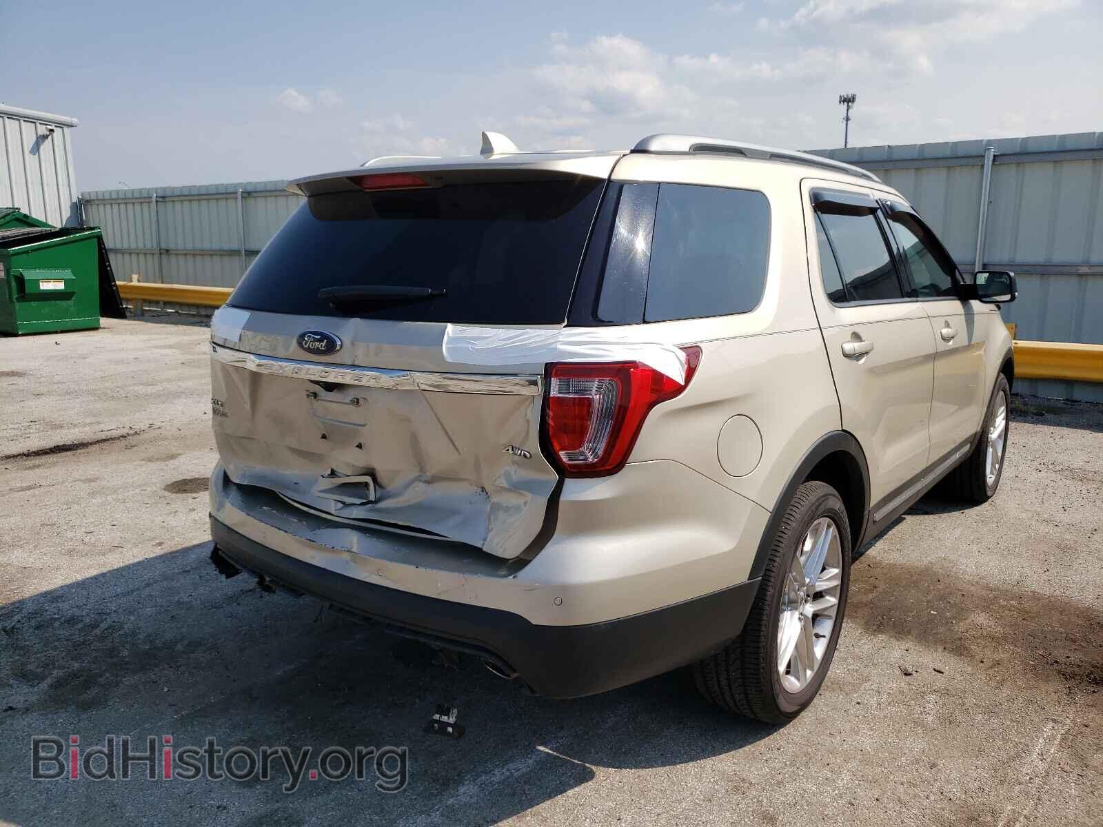 2017 FORD EXPLORER - VIN: 1FM5K8D87HGA74111 - Photo 4