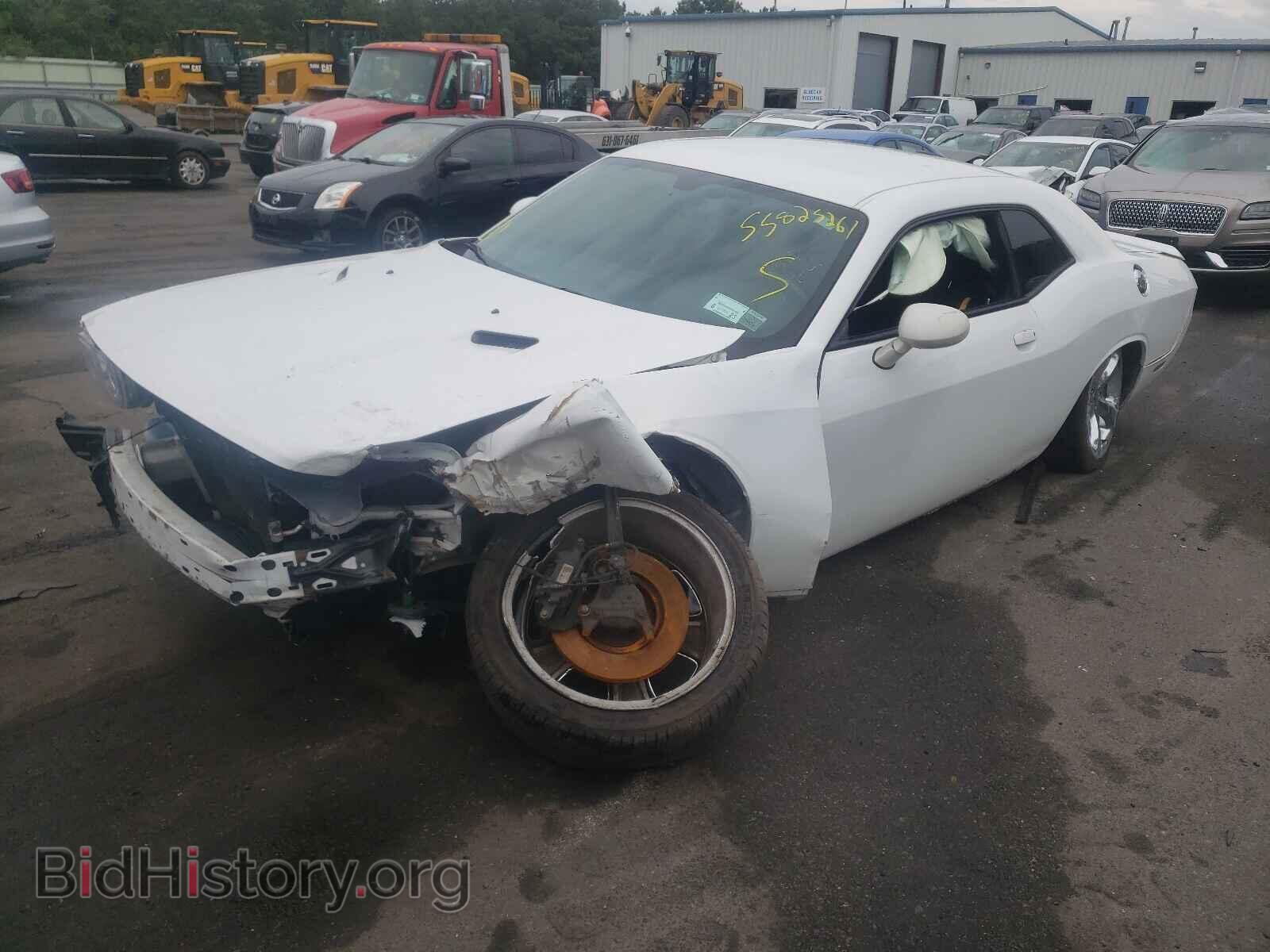 2014 DODGE CHALLENGER - VIN: 2C3CDYAG0EH176663 - Photo 2