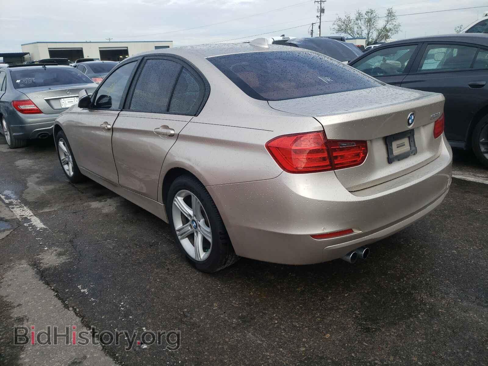 2013 BMW 3 SERIES - VIN: WBA3A5G50DNP20140 - Фото 3