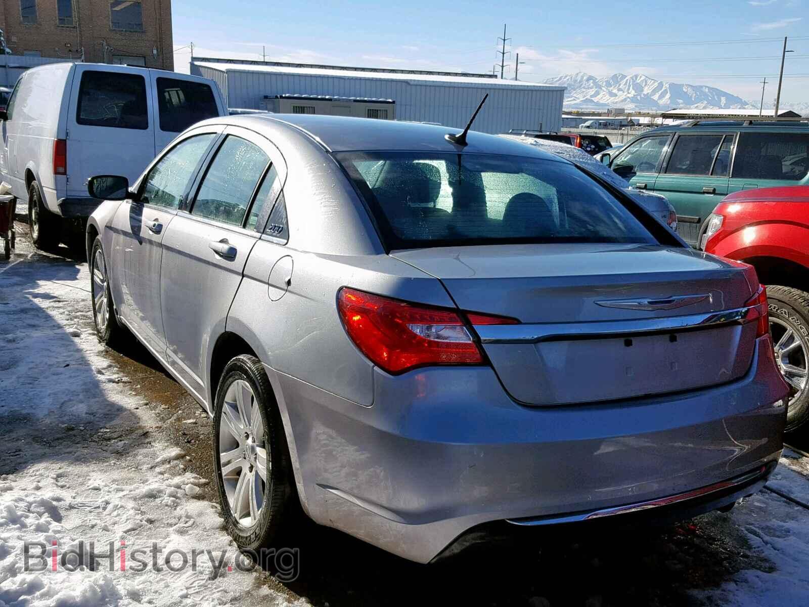 2013 CHRYSLER 200 - VIN: 1C3CCBAB8DN698483 - Фото 3