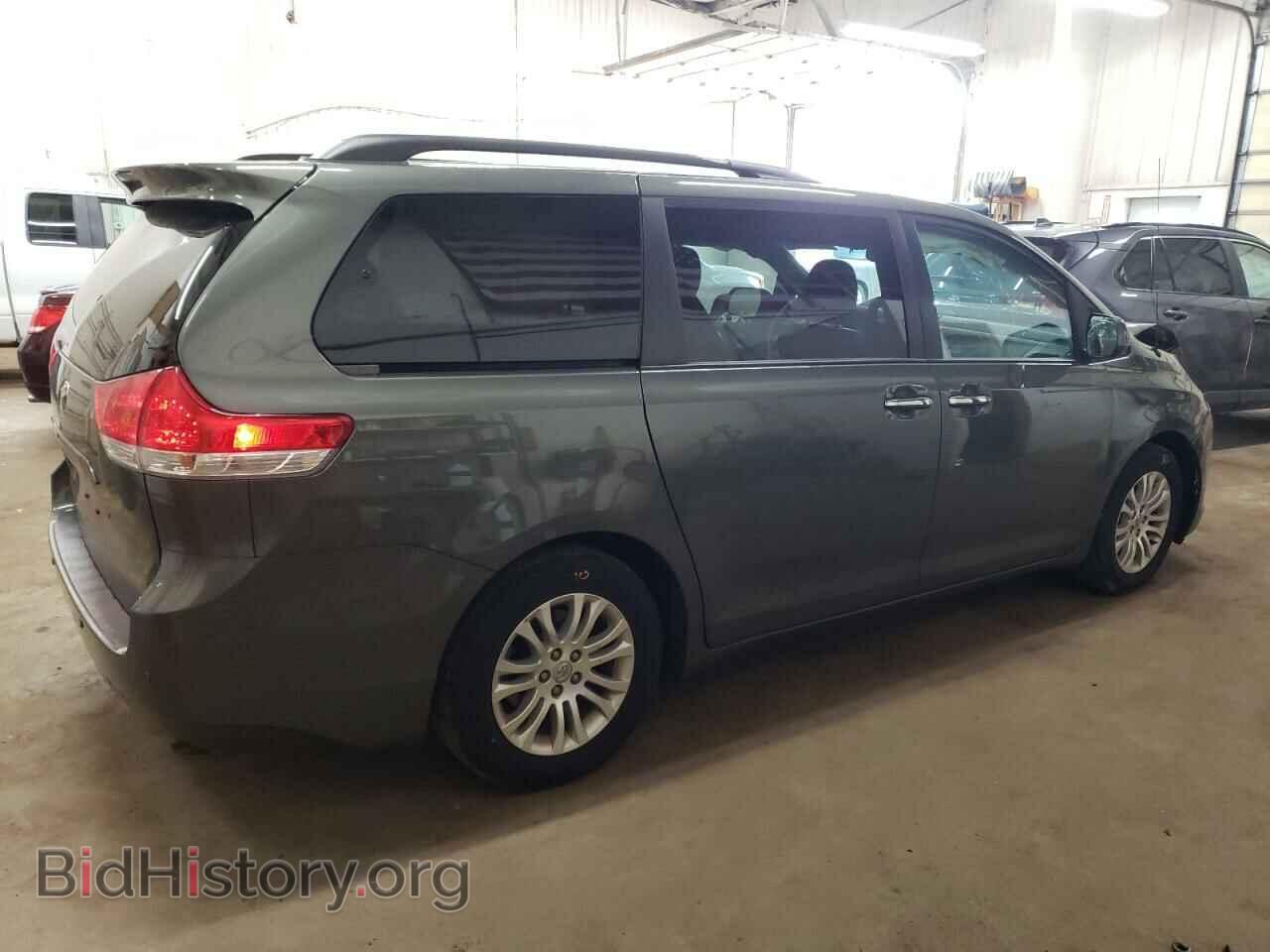 2013 TOYOTA All Models - VIN: 5TDYK3DC8DS328255 - Фото 3