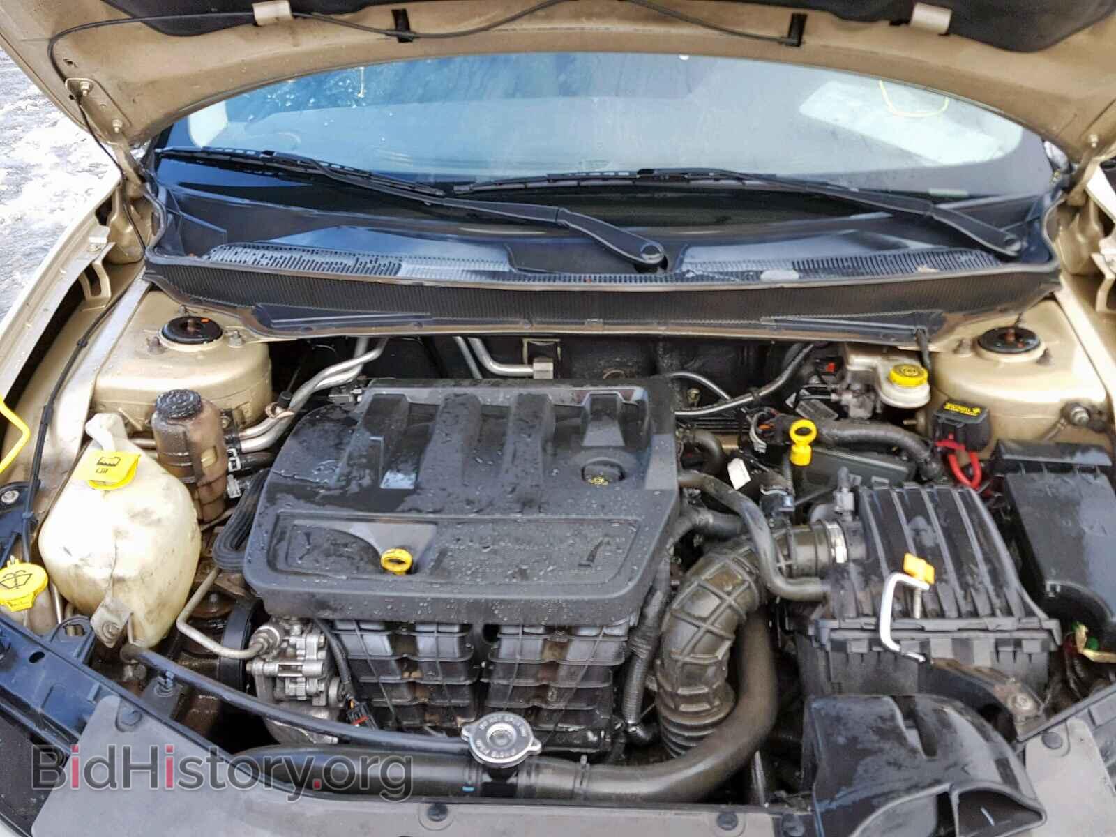 2010 CHRYSLER SEBRING - VIN: 1C3CC4FB4AN211408 - Фото 7
