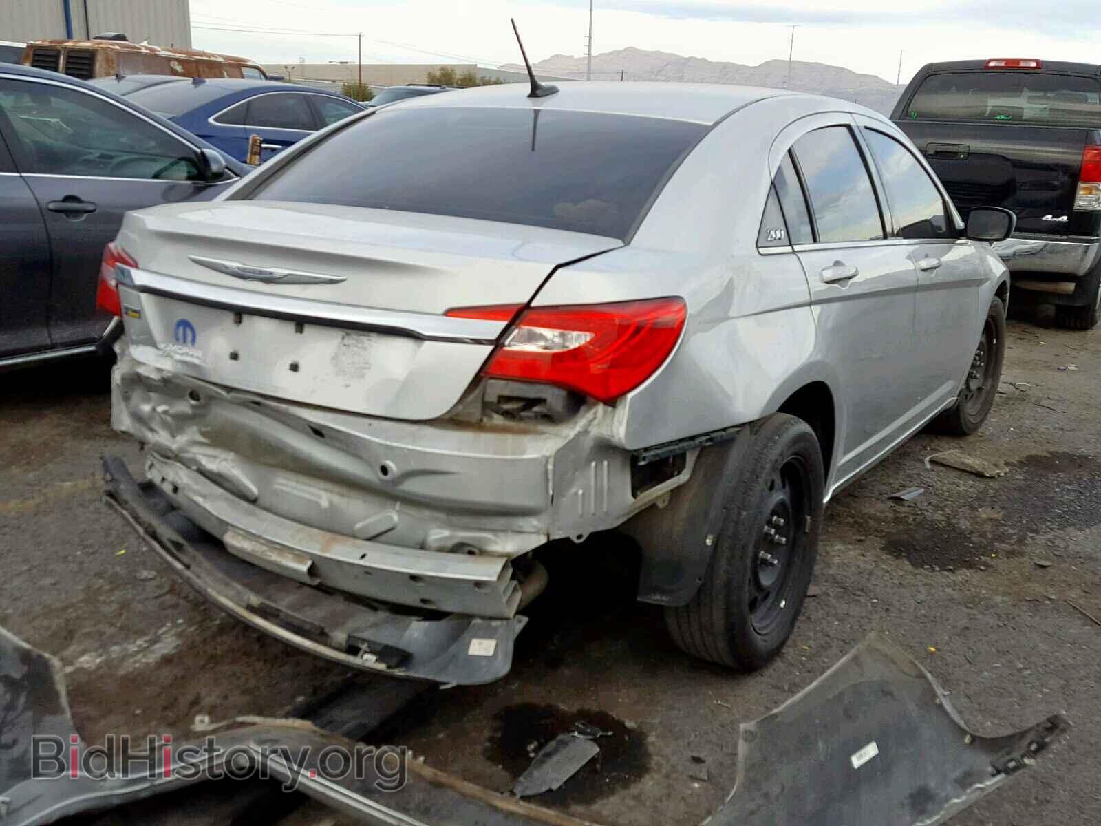 2012 CHRYSLER 200 - VIN: 1C3CCBAGXCN155243 - Фото 4