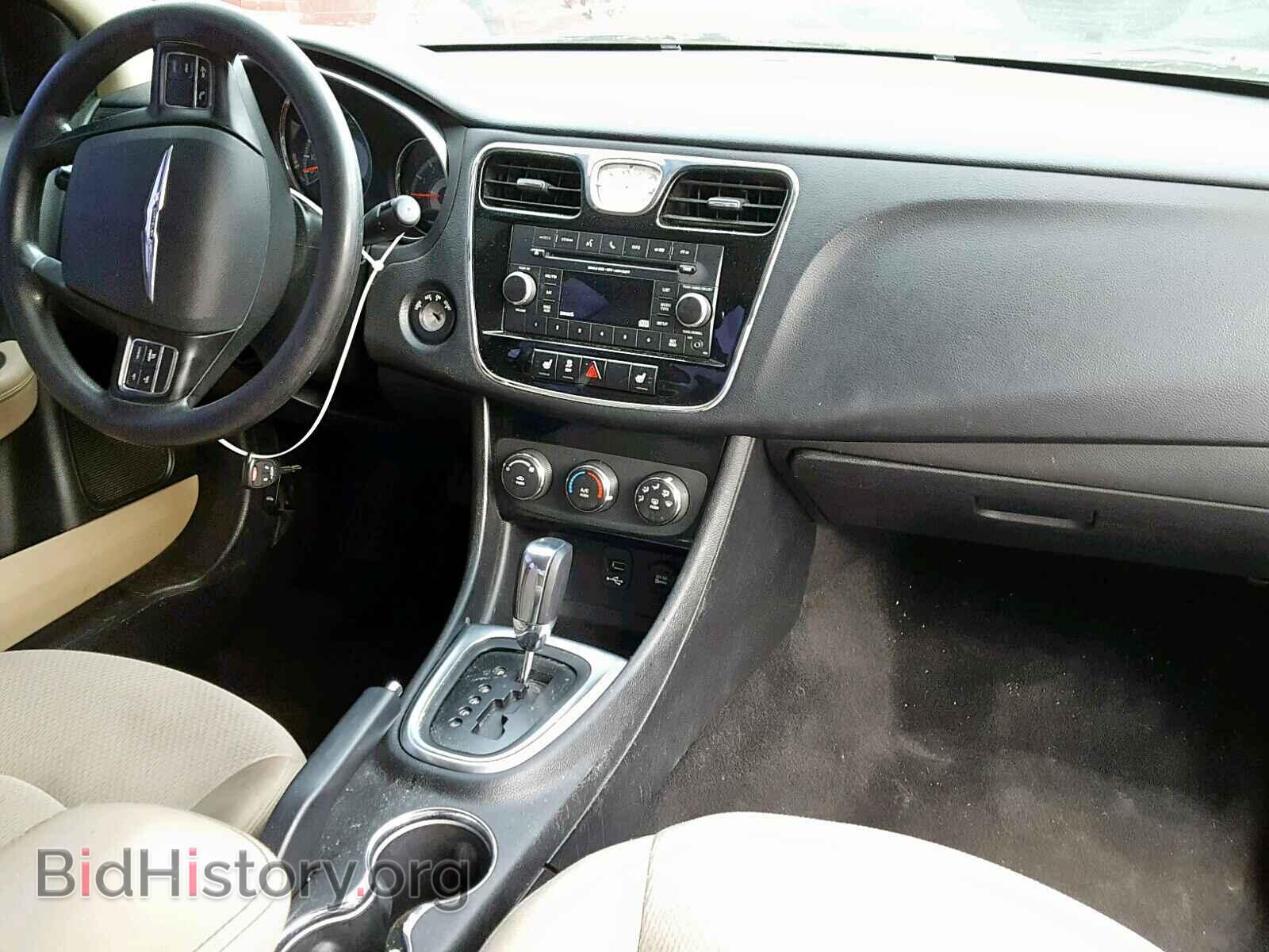 2012 CHRYSLER 200 - VIN: 1C3CCBAGXCN155243 - Фото 9
