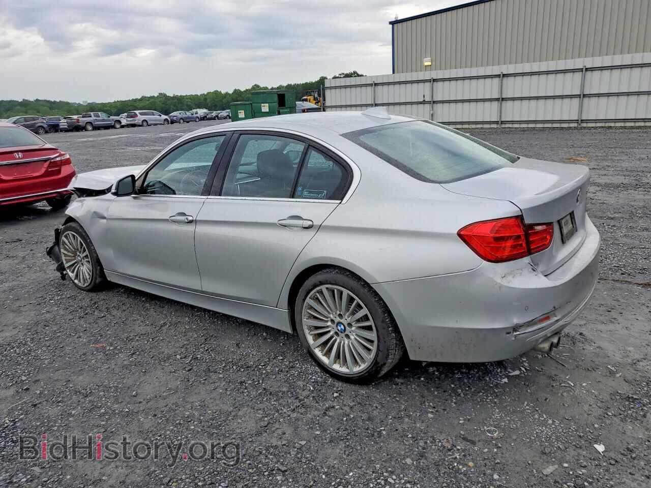 2013 BMW 3 SERIES - VIN: WBA3A5C55DF359617 - Фото 2