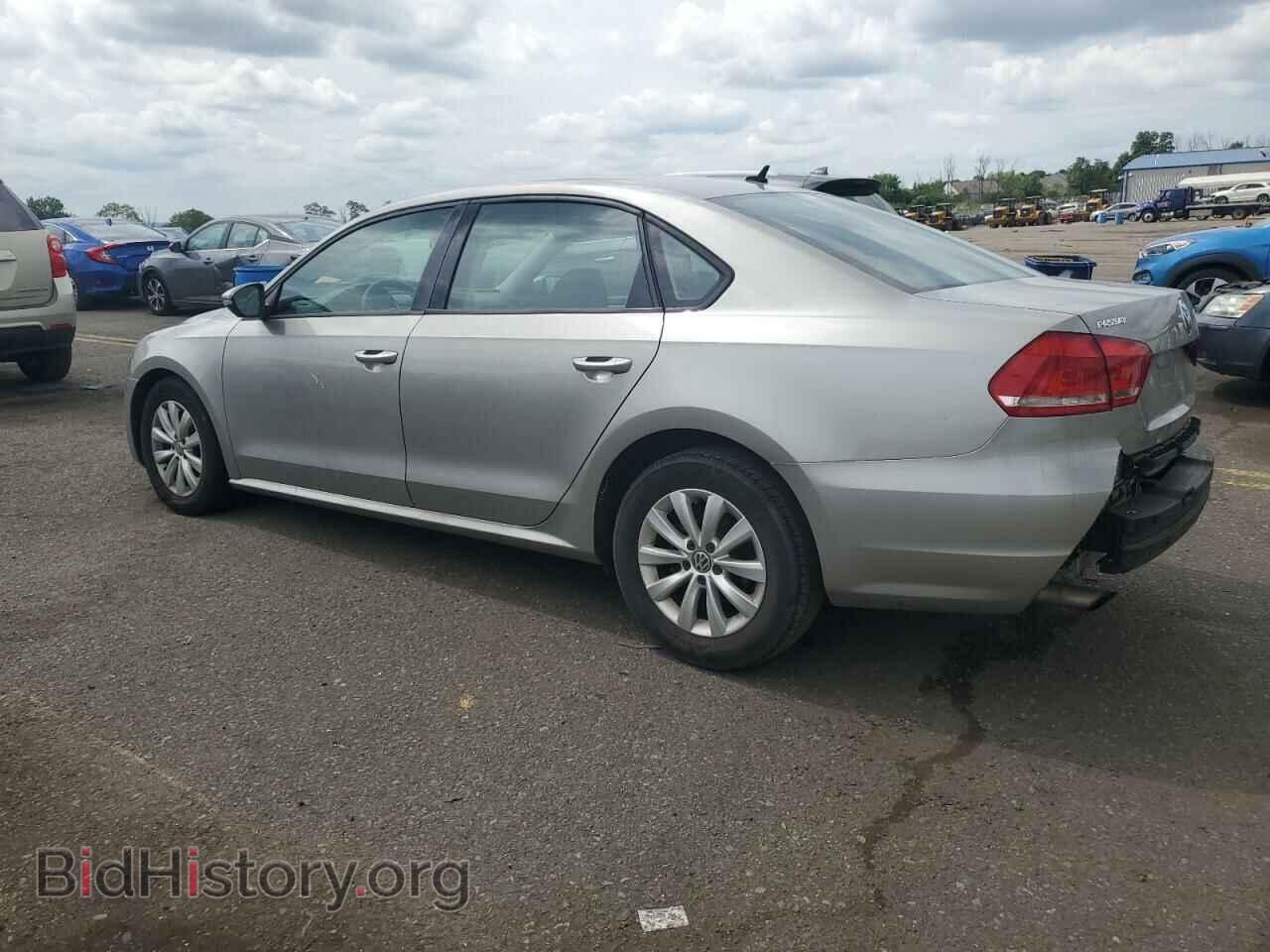 2012 VOLKSWAGEN PASSAT - VIN: 1VWAP7A30CC054061 - Фото 2