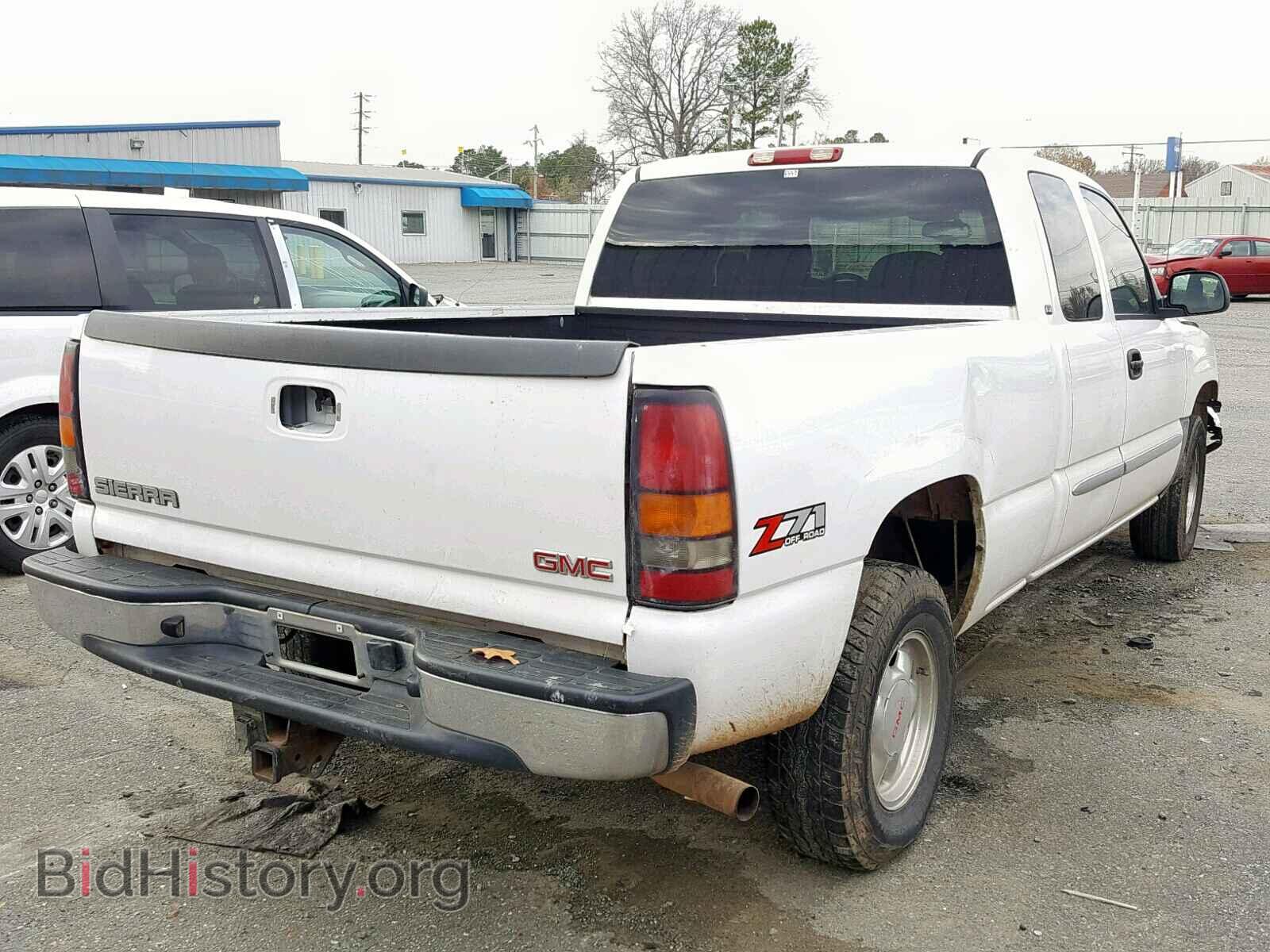 2004 GMC NEW SIERRA - VIN: 1GTEK19TX4E377267 - Фото 4