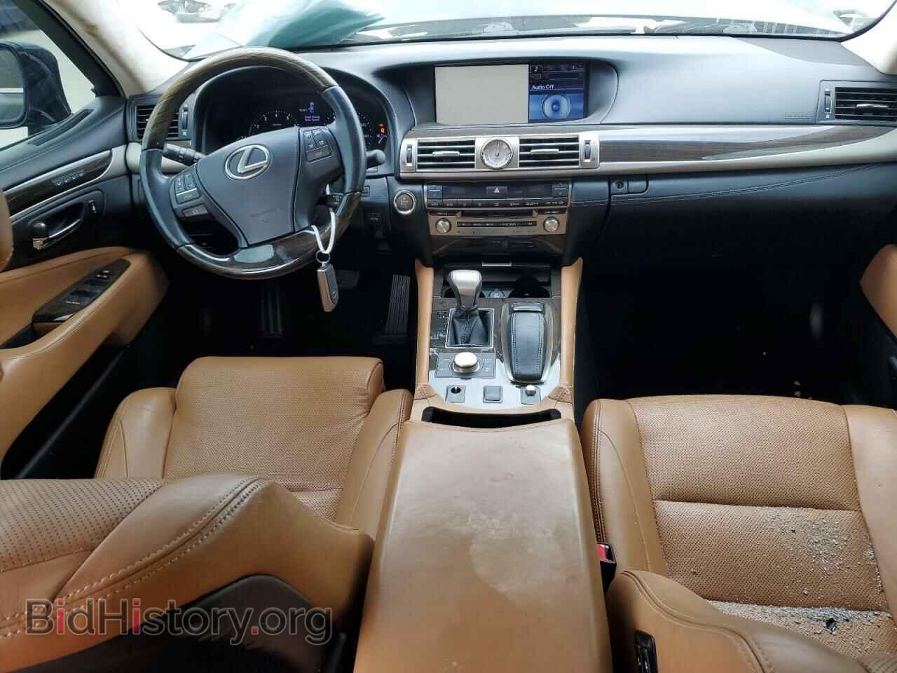 2013 LEXUS LS460 - VIN: JTHBL5EF6D5123190 - Photo 8