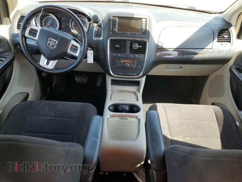2011 Dodge CARAVAN (VIN 2D4RN5DG2BR700188) — фото 8 из 13