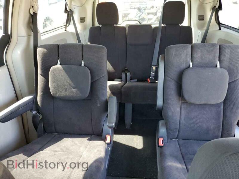 2011 Dodge CARAVAN (VIN 2D4RN5DG2BR700188) — фото 10 из 13