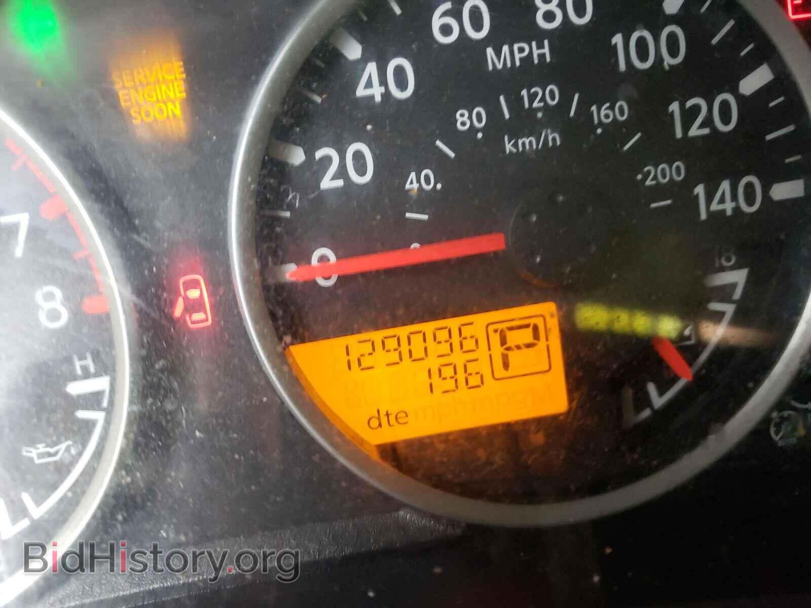 2011 NISSAN FRONTIER - VIN: 1N6AD0EV8BC430046 - Фото 8