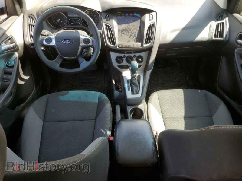 2012 Ford FOCUS (VIN 1FAHP3F27CL388829) — photo 8 of 12
