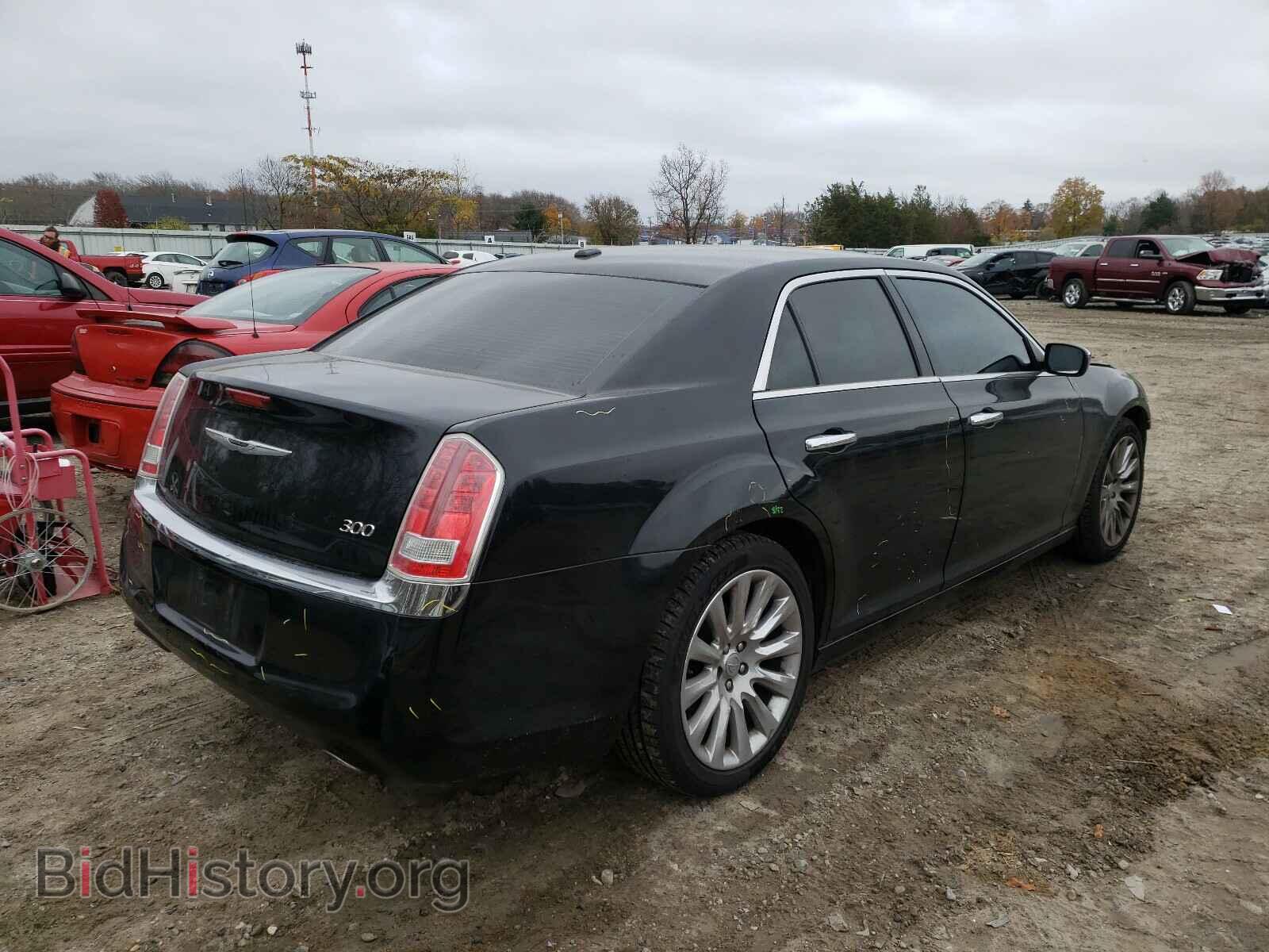 2014 CHRYSLER 300 - VIN: 2C3CCAAG3EH330079 - Фото 4