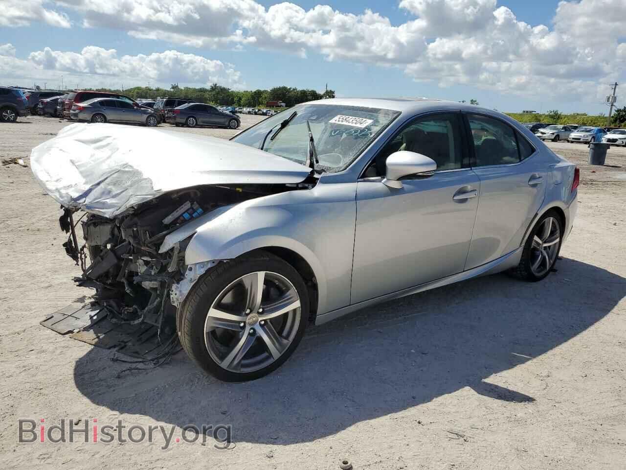 Photo JTHBA1D27H5040273 - LEXUS IS 2017