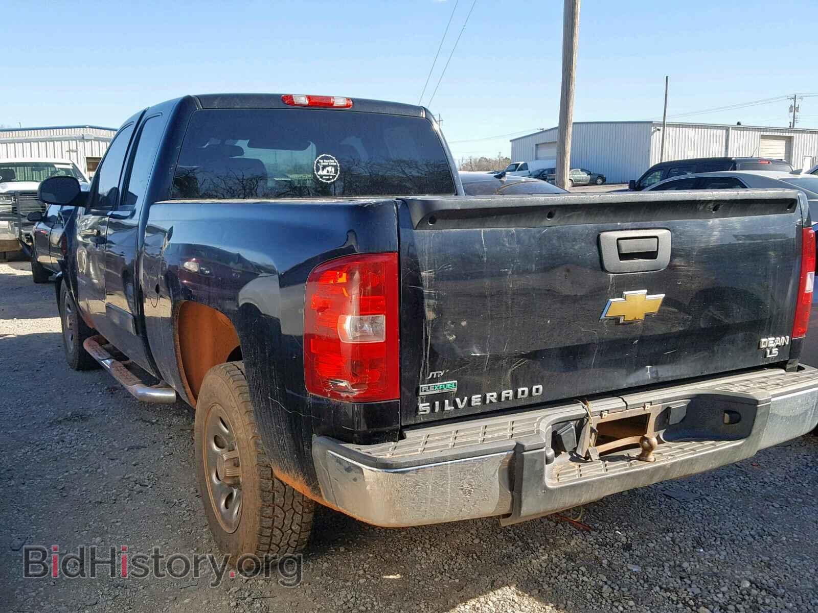 2011 CHEVROLET SILVERADO - VIN: 1GCRCREA1BZ256652 - Фото 3