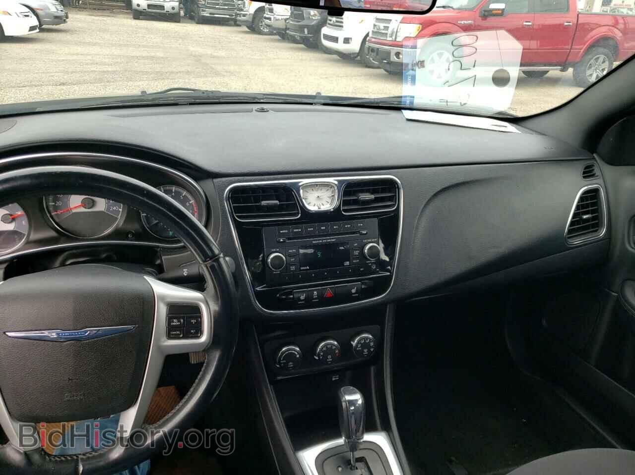 2014 CHRYSLER 200 - VIN: 1C3CCBBB0EN100810 - Фото 9