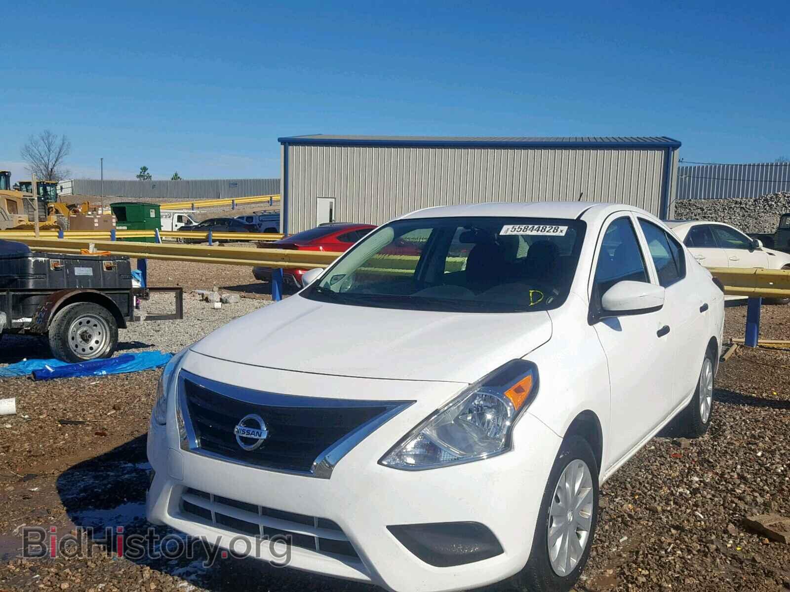 2017 NISSAN VERSA - VIN: 3N1CN7AP3HL882995 - Фото 2
