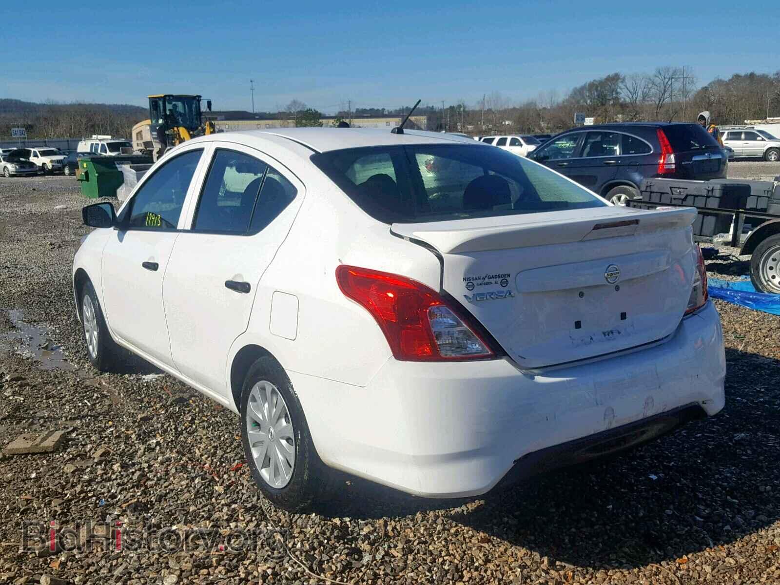 2017 NISSAN VERSA - VIN: 3N1CN7AP3HL882995 - Фото 3