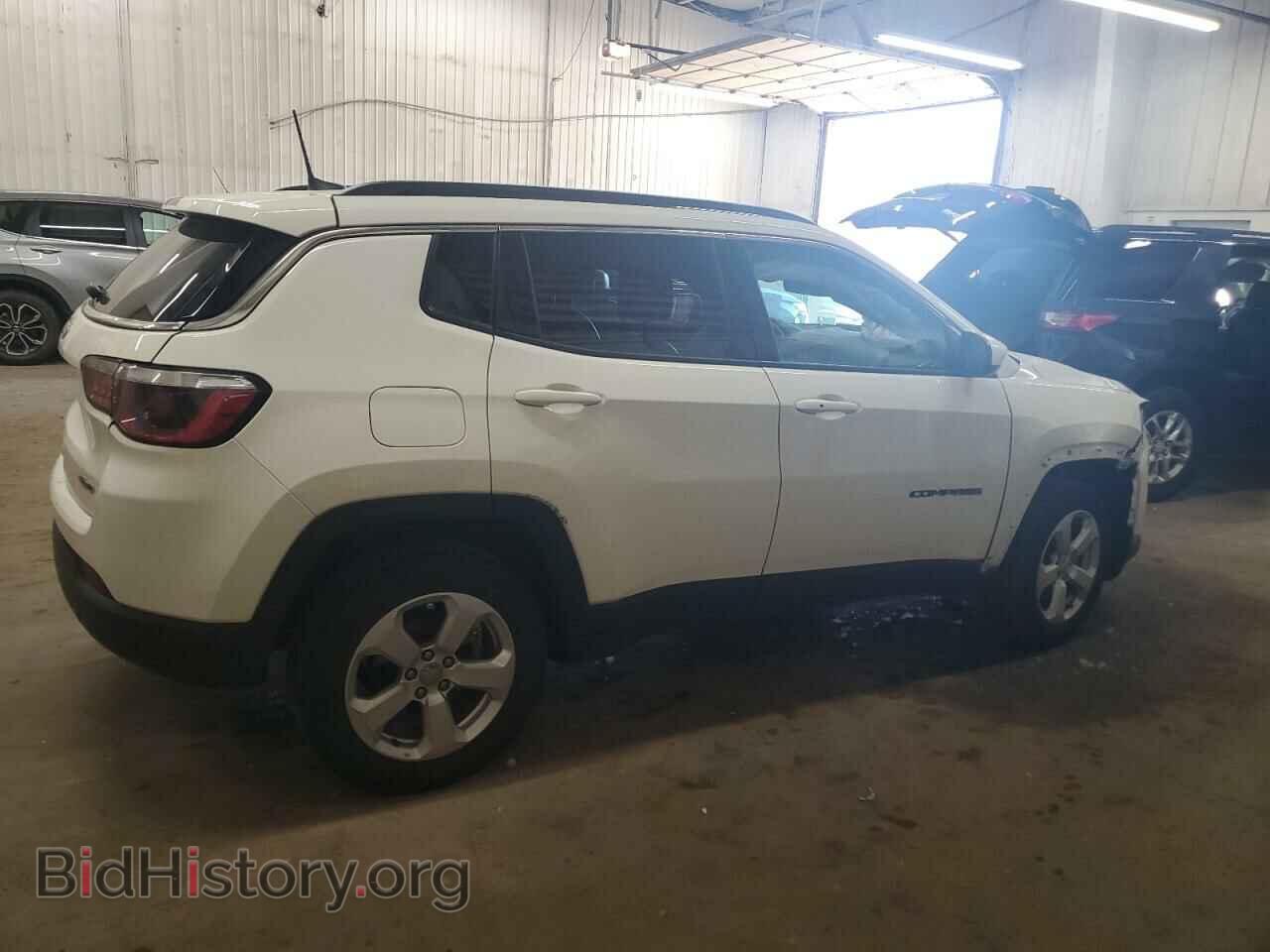 2019 JEEP COMPASS - VIN: 3C4NJDBB0KT713320 - Фото 3