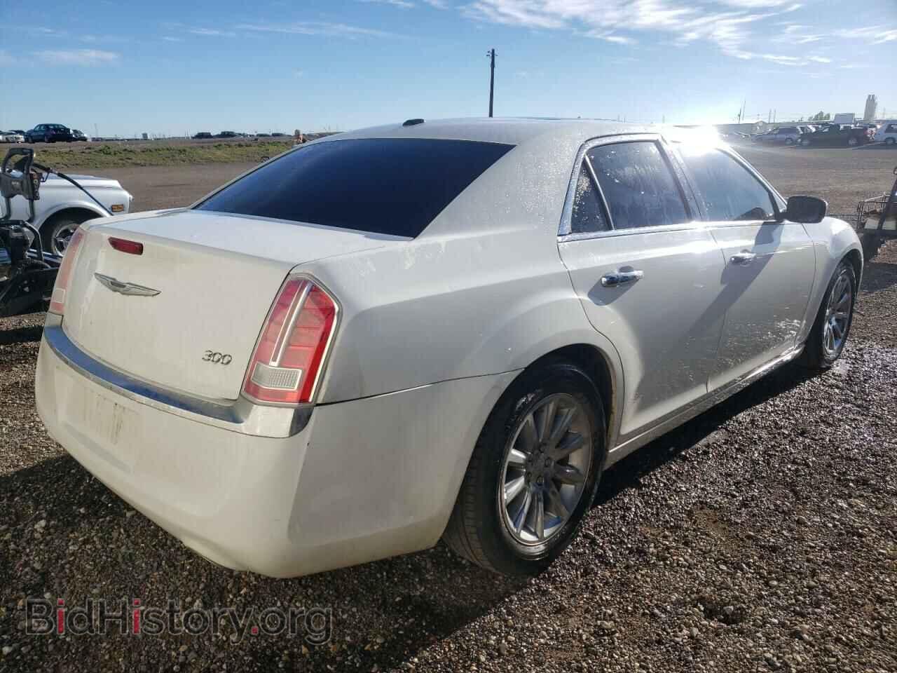 2012 CHRYSLER 300 - VIN: 2C3CCACG4CH242183 - Фото 4