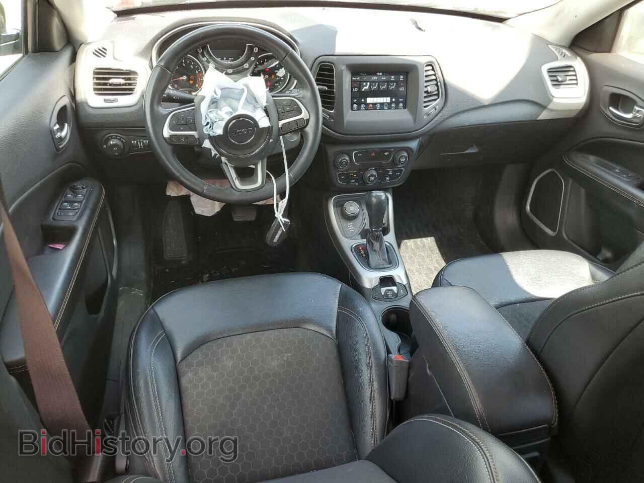 2019 JEEP COMPASS - VIN: 3C4NJDBB5KT792113 - Фото 8