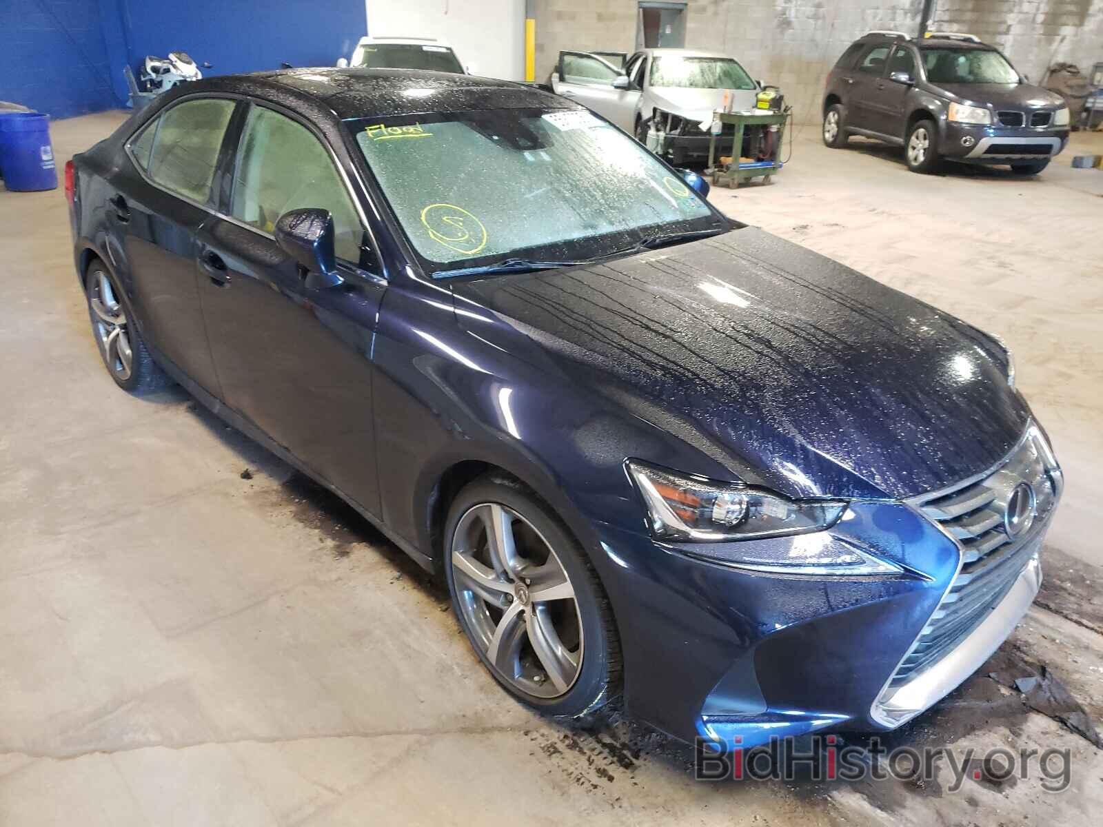 Photo JTHC81D28J5027716 - LEXUS IS 2018