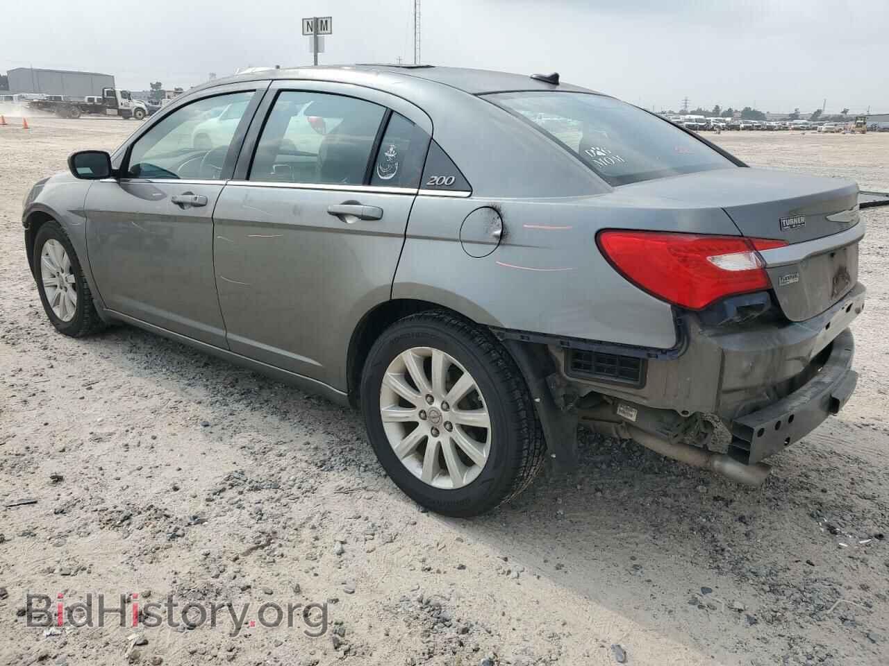 2013 CHRYSLER 200 - VIN: 1C3CCBBG4DN527319 - Фото 2