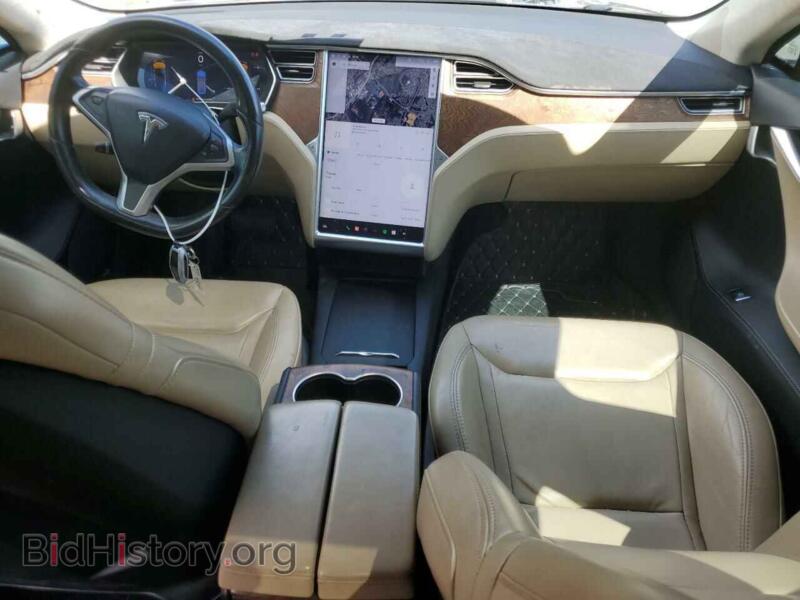 2016 Tesla MODEL S (VIN 5YJSA1E2XGF168455) — фото 8 из 12