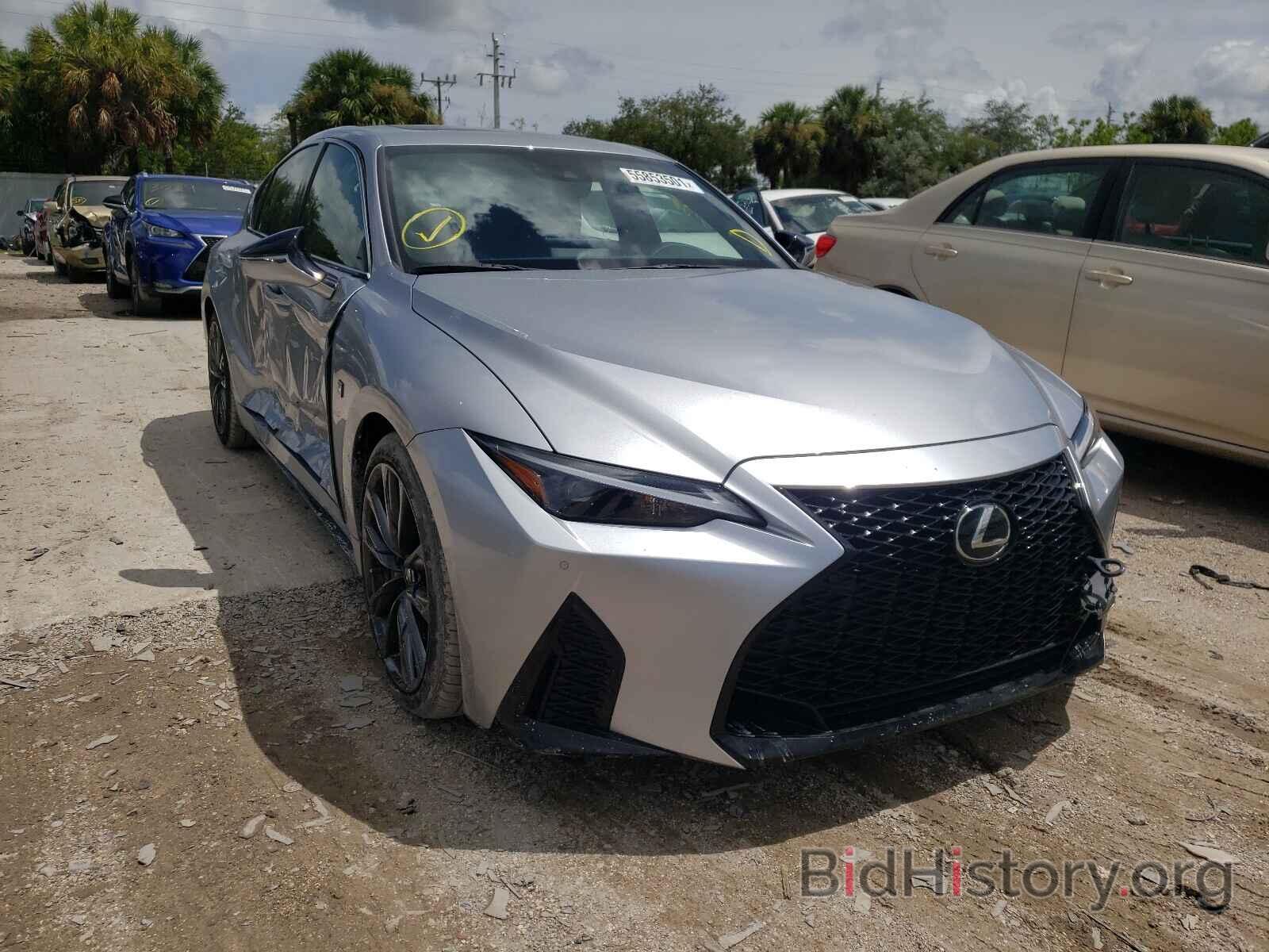 Photo JTHGZ1B20M5044709 - LEXUS IS 2021